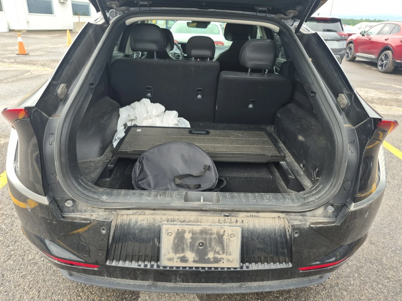 Kia EV6 LONG RANGE 4D UTILITY AWD * CARFAX , снимка 14 - Автомобили и джипове - 55915355