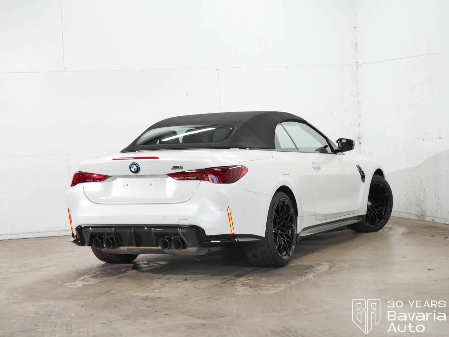 BMW M4 Competition xDrive Cabrio Steptronic Drivelogic, снимка 3 - Автомобили и джипове - 56235261