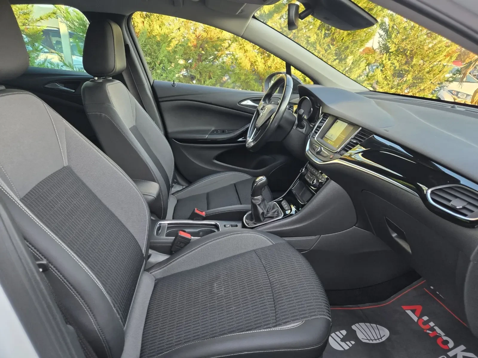 Opel Astra 1.5D-105��= 6��= DISTR= KEYLESS= GS LINE= 143.000k | Mobile.bg � ����������� 14