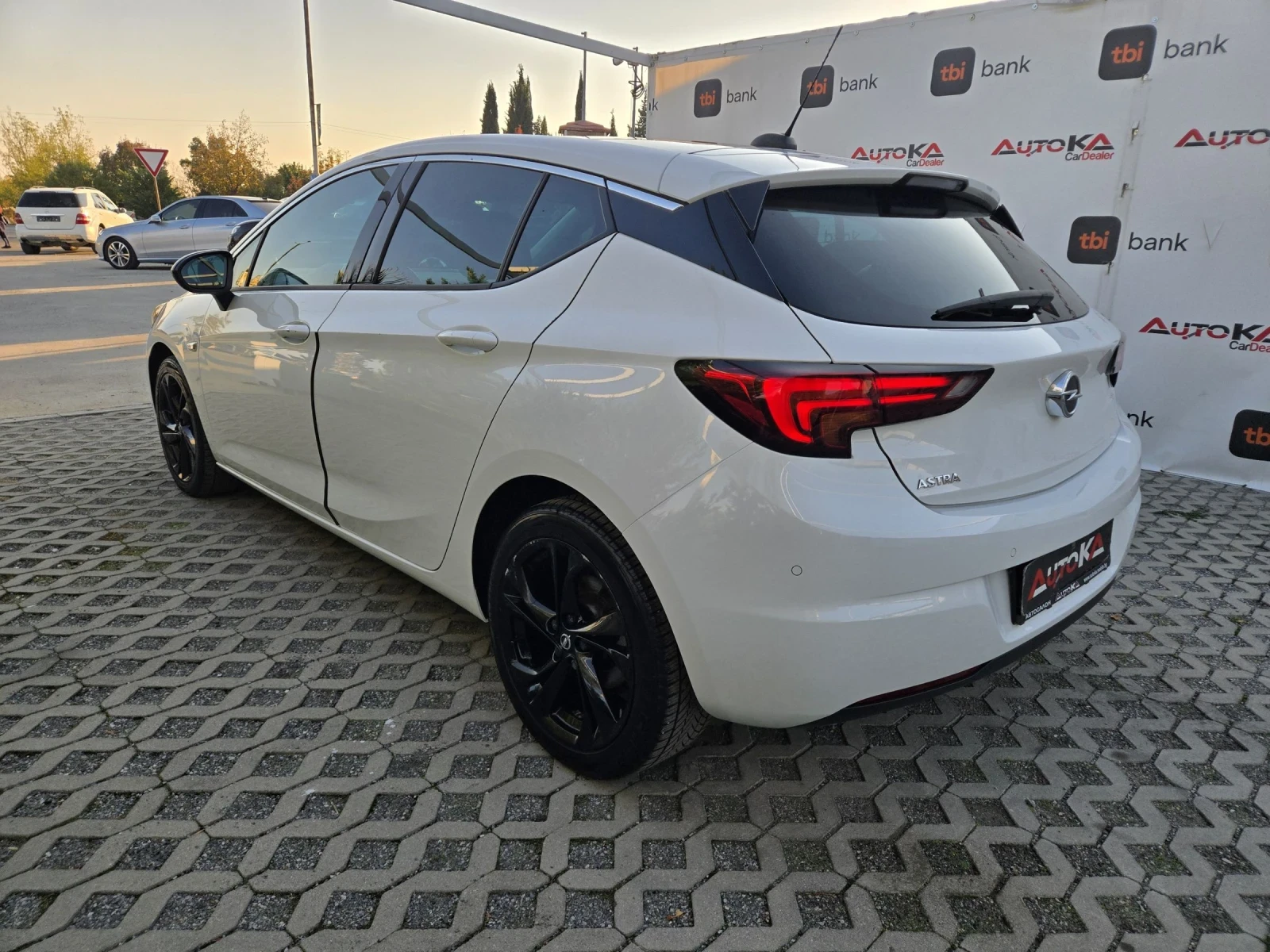 Opel Astra 1.5D-105��= 6��= DISTR= KEYLESS= GS LINE= 143.000k | Mobile.bg � ����������� 5