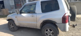 Mitsubishi Pajero Къса база 3, 2 DID , снимка 2