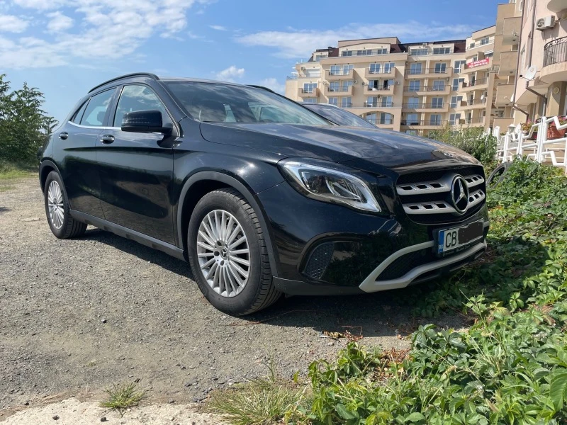 Mercedes-Benz GLA 200d, снимка 9 - Автомобили и джипове - 48362749