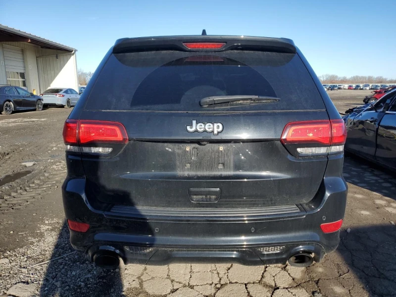 Jeep Grand cherokee SRT-8 Distronic* Keyless* Обдух* 8ZF* Диг.табло* , снимка 6 - Автомобили и джипове - 49079197