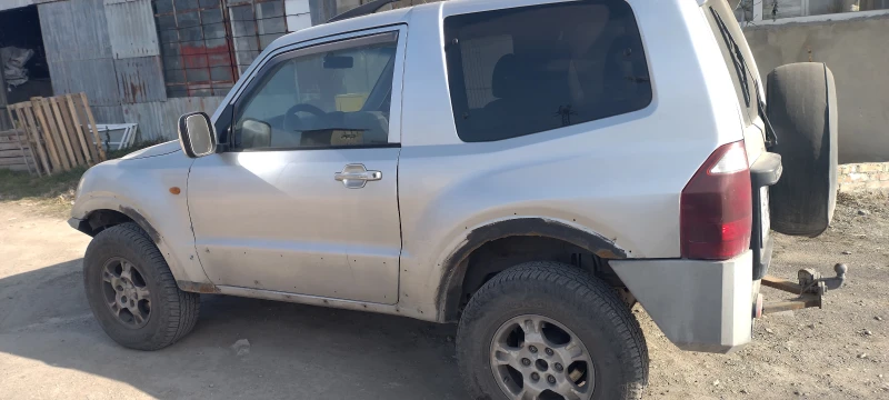 Mitsubishi Pajero Къса база 3, 2 DID , снимка 2 - Автомобили и джипове - 49183841