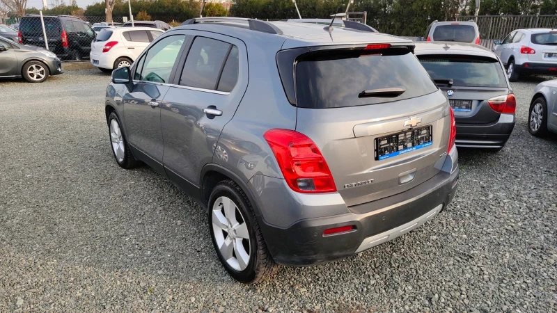 Chevrolet Trax 1.7, снимка 3 - Автомобили и джипове - 52963836
