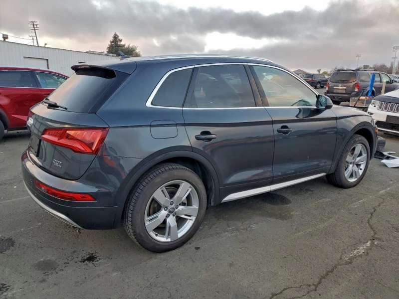 Audi Q5 Premium Plus, снимка 6 - Автомобили и джипове - 53075315