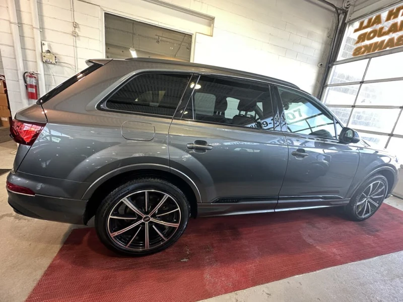 Audi Q7 Komfort * CARFAX * АвтоКредит* (ЦЕНА ДО БГ), снимка 8 - Автомобили и джипове - 53501948