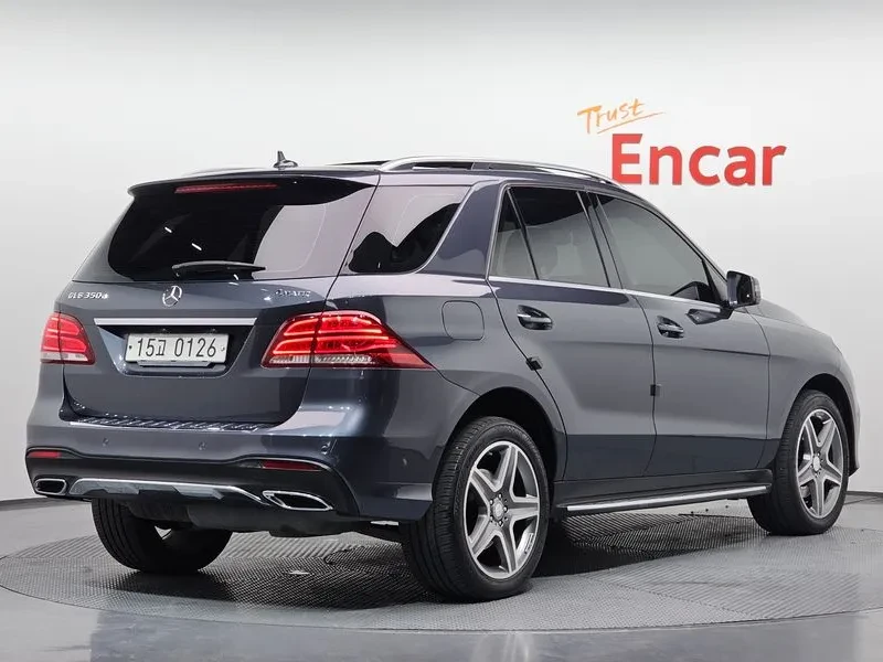 Mercedes-Benz GLE 4MATIC, снимка 2 - Автомобили и джипове - 55739921