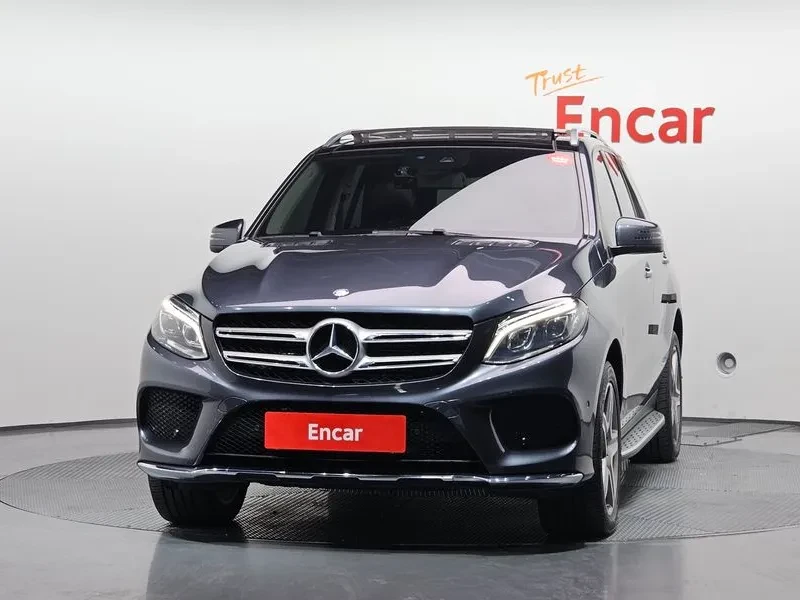 Mercedes-Benz GLE 4MATIC, снимка 3 - Автомобили и джипове - 55739921