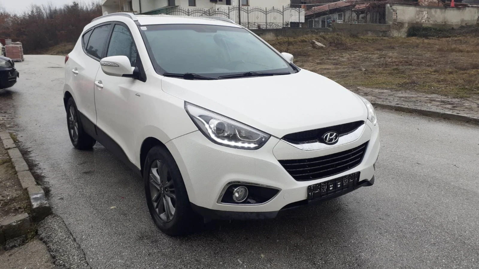 Hyundai IX35 2.0 CRDi klimatronik 4+ 4 Fasse  - изображение 2