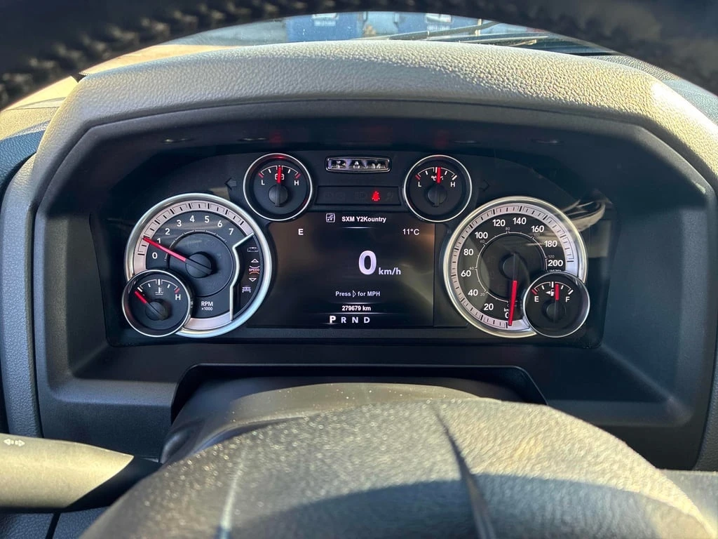 Dodge RAM 1500 2015 BIG HORN 5.7  *   *  | Mobile.bg   8