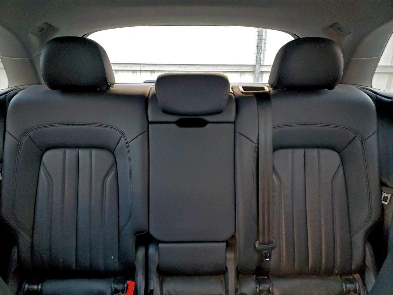 Audi Q5 Premium Plus - изображение 10