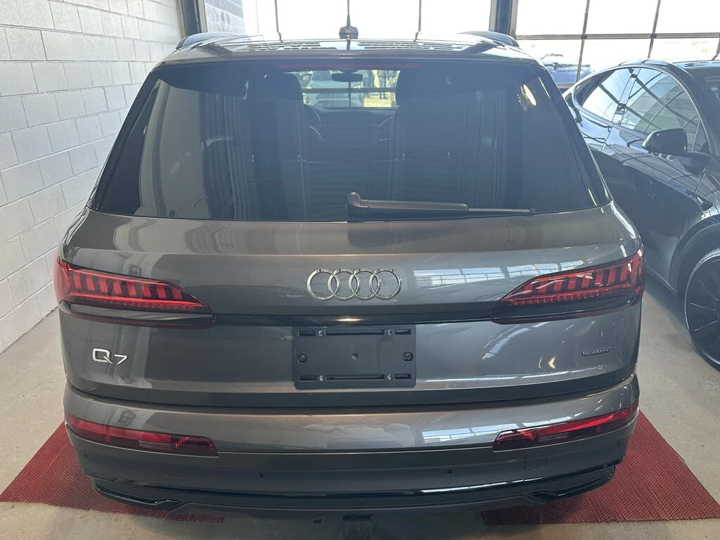 Audi Q7 Komfort * CARFAX * АвтоКредит* (ЦЕНА ДО БГ) - изображение 5