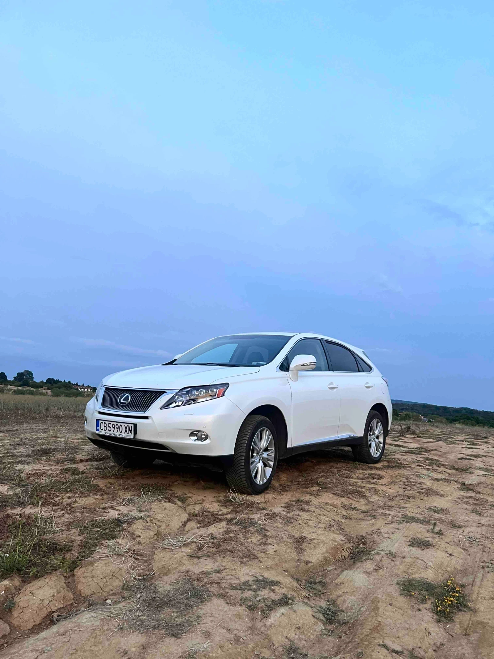 Lexus RX 450h Luxury/HUD/Full/Окачване в гаранция , снимка 3 - Автомобили и джипове - 55086131