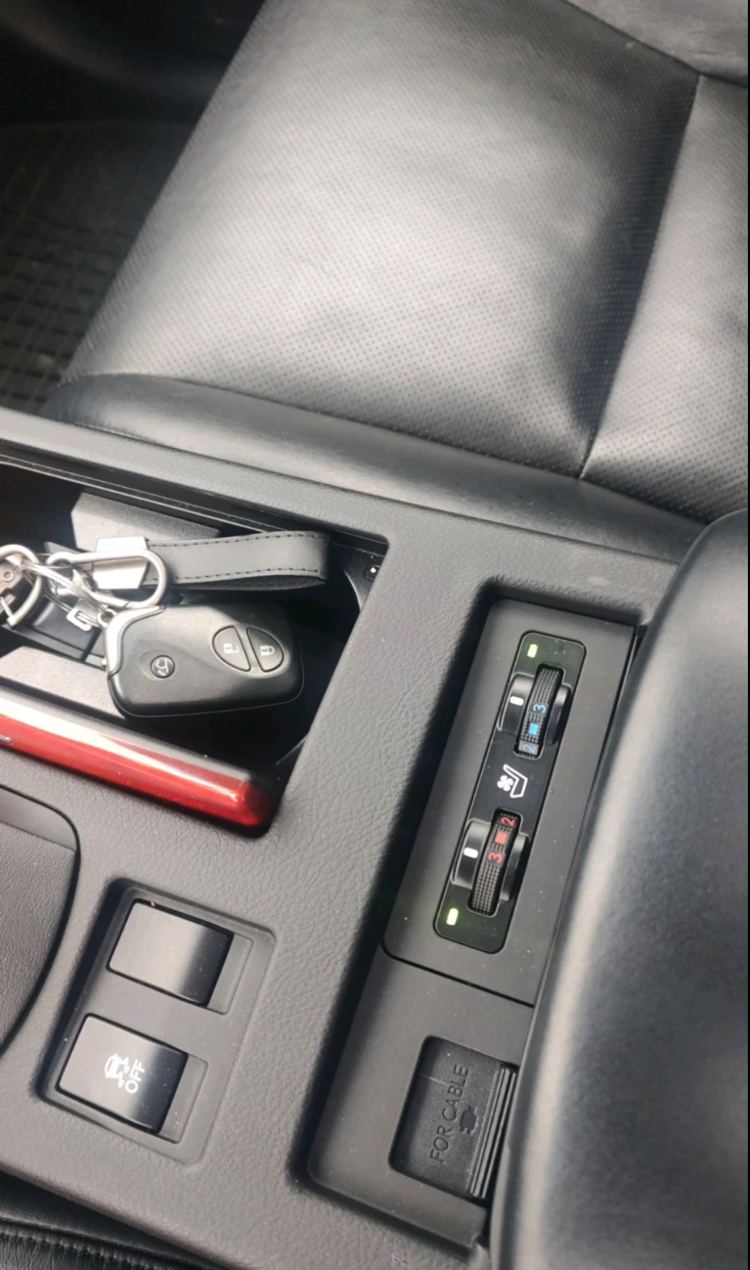 Lexus RX 450h Luxury/HUD/Full/Окачване в гаранция , снимка 10 - Автомобили и джипове - 55086131