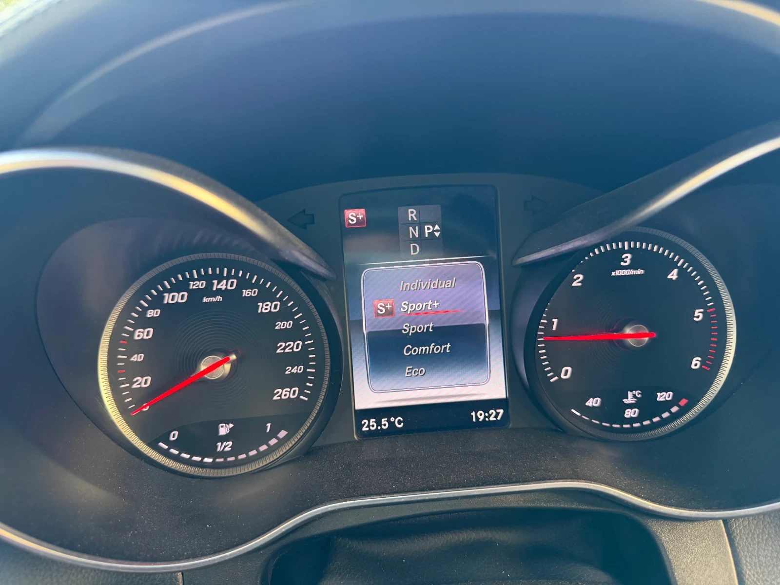 Mercedes-Benz GLC 250  AMG, 4MATIC, 9G, AIRMATIC, снимка 16 - Автомобили и джипове - 55543897
