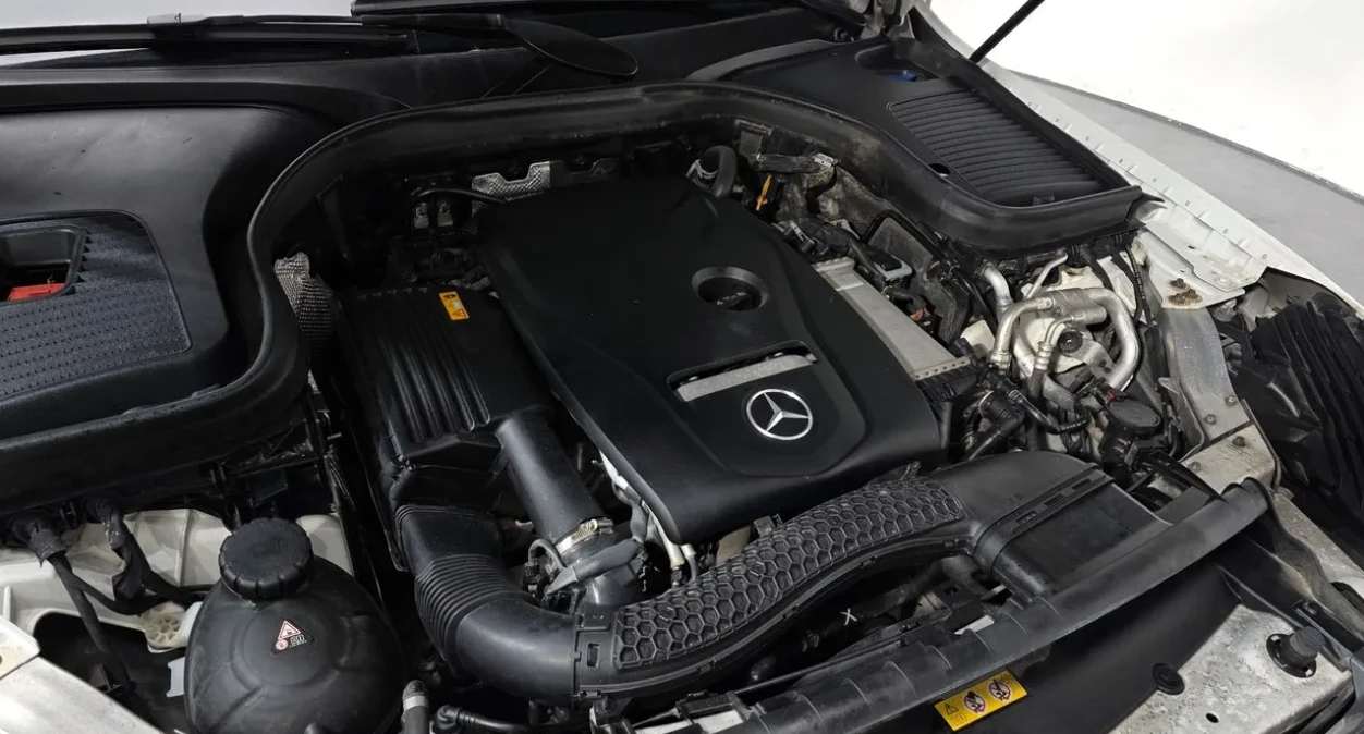 Mercedes-Benz GLC 300 КОЖА* МЕМОРИ* КАМЕРА* , снимка 15 - Автомобили и джипове - 55573074