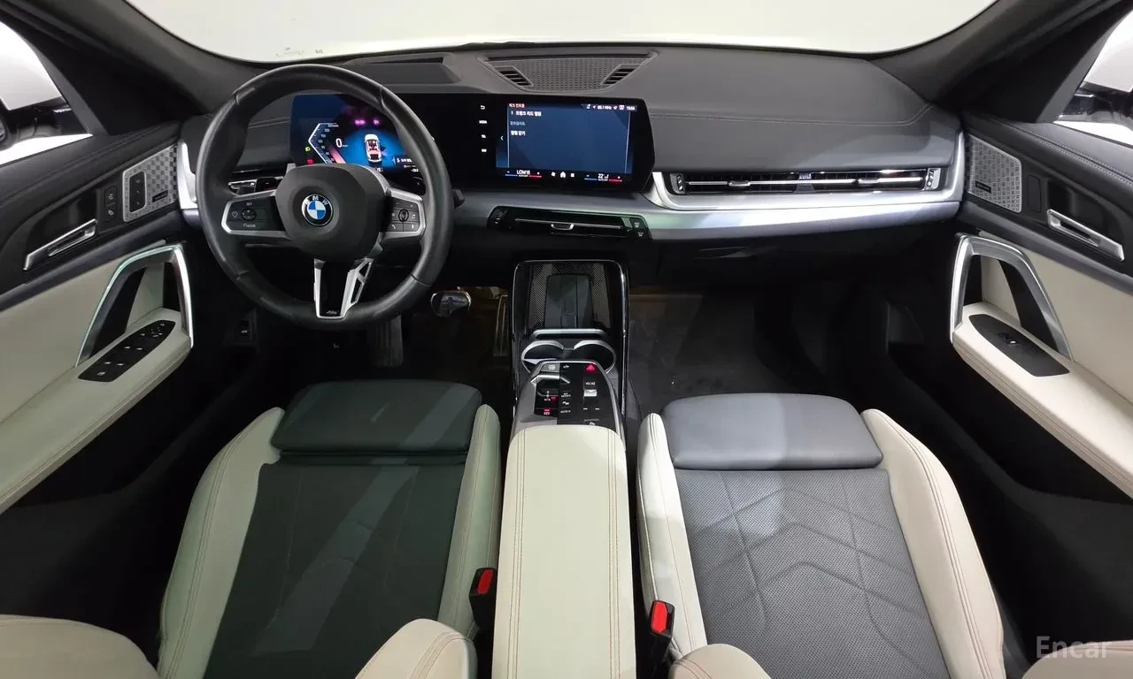 BMW X2 20i* M* SPORT* HARMON* KARDON* 360КАМЕРА* LANE* AS, снимка 8 - Автомобили и джипове - 56129645