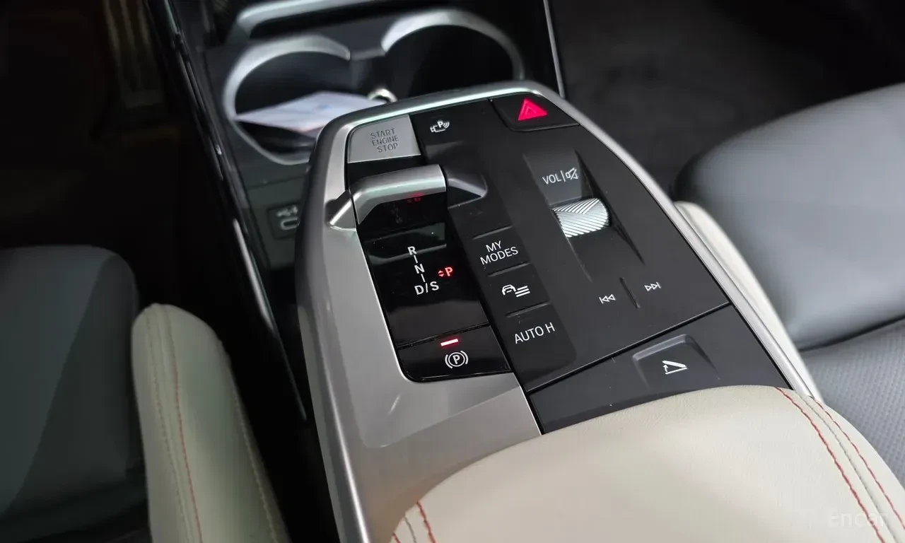 BMW X2 20i* M* SPORT* HARMON* KARDON* 360КАМЕРА* LANE* AS, снимка 12 - Автомобили и джипове - 56129645