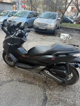 ������ Honda Forza