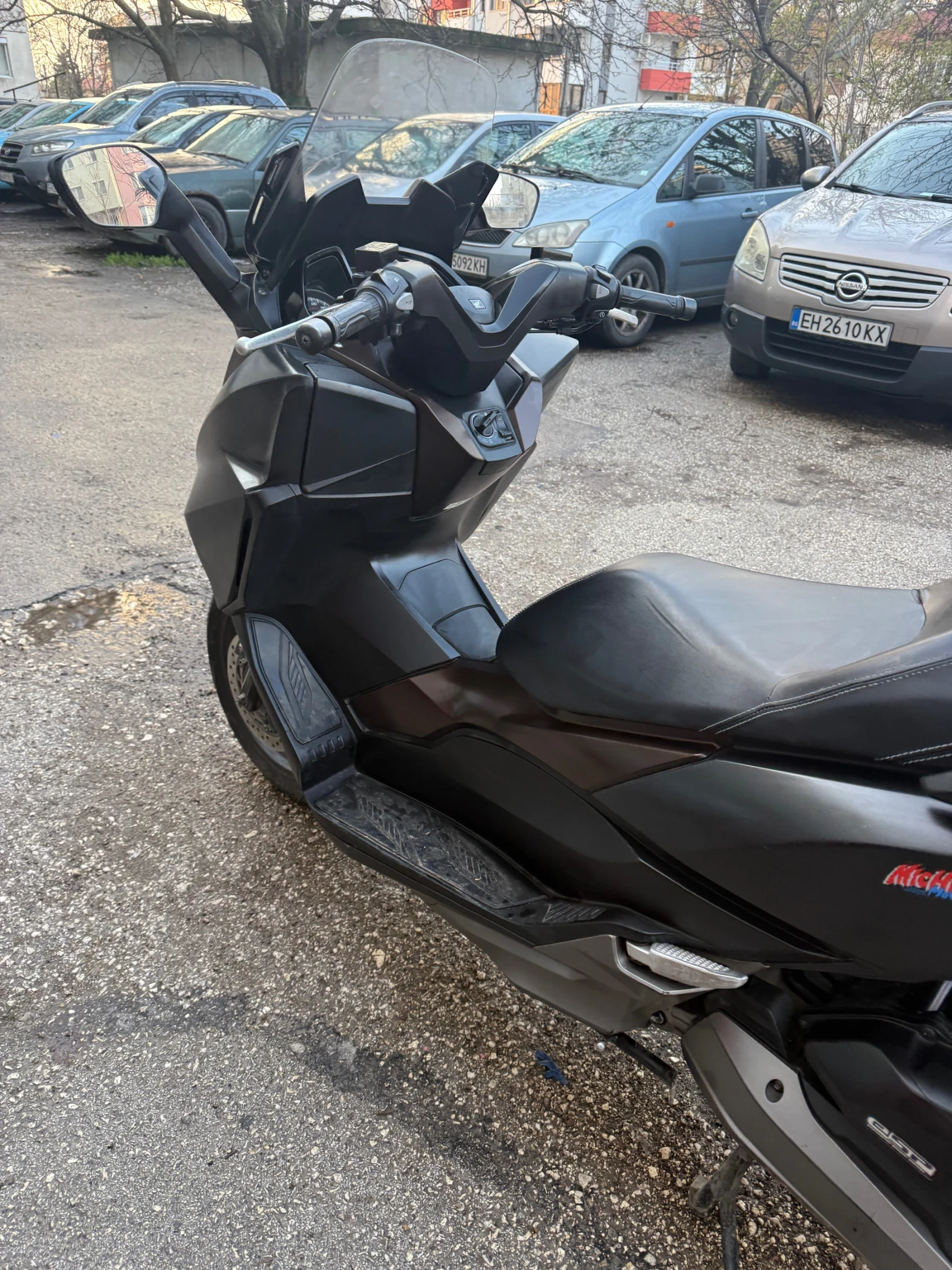 Honda Forza, снимка 10 - Мотоциклети и мототехника - 54354553