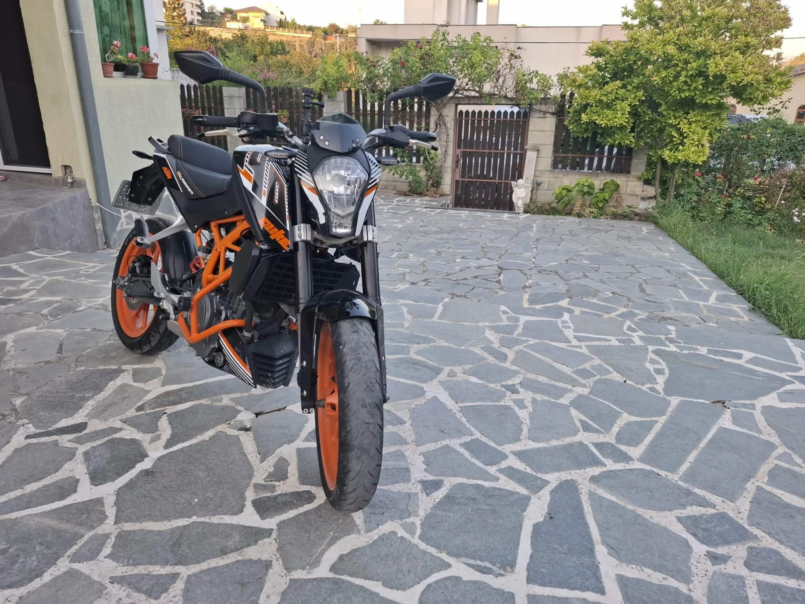 Ktm Duke 390, снимка 2 - Мотоциклети и мототехника - 55606018