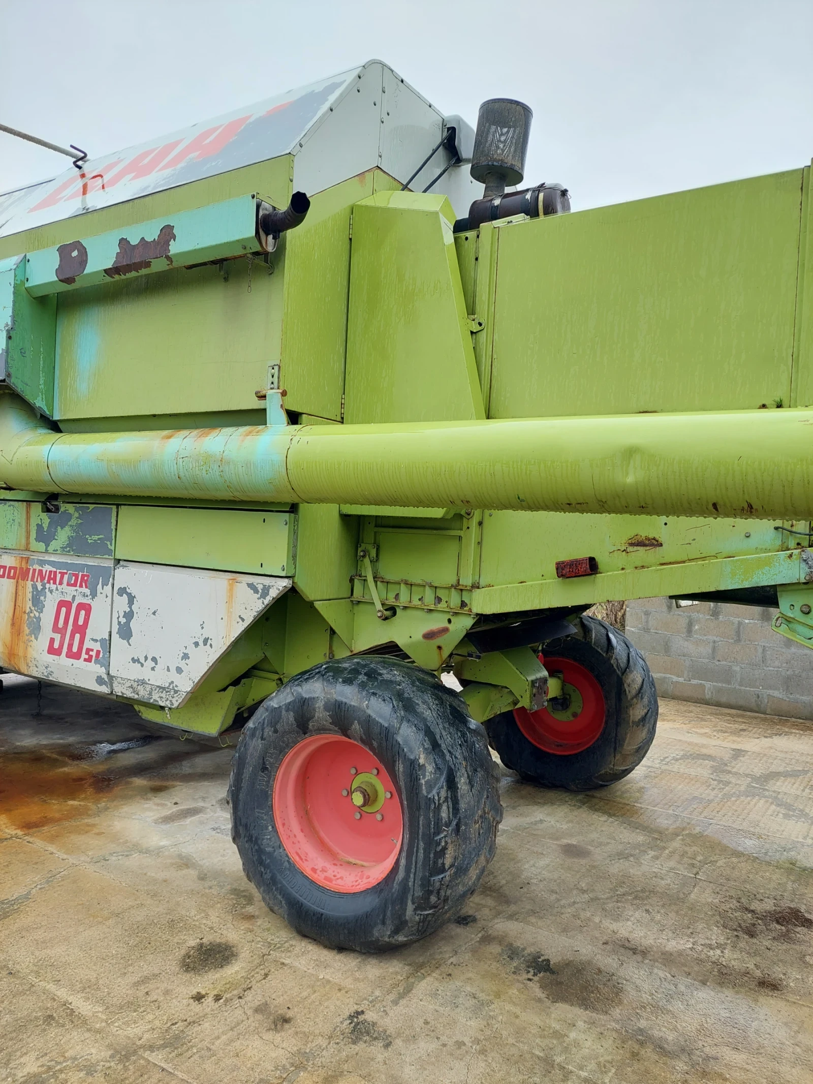 Комбайн Claas Dominator 98sl - изображение 3