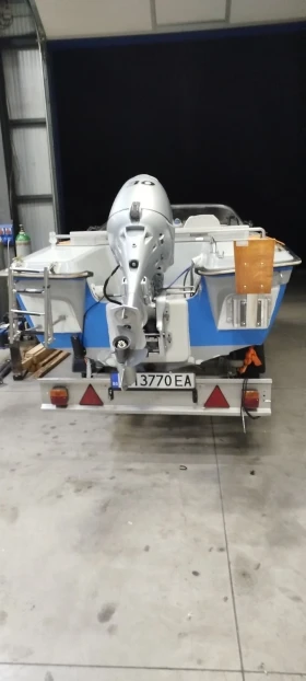 Лодка Собствено производство с НОВ Двигател HONDA 30кс, снимка 11