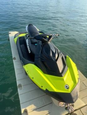 Джет Bombardier Sea Doo Spark 3UP IBR, снимка 2 - Воден транспорт - 53611553