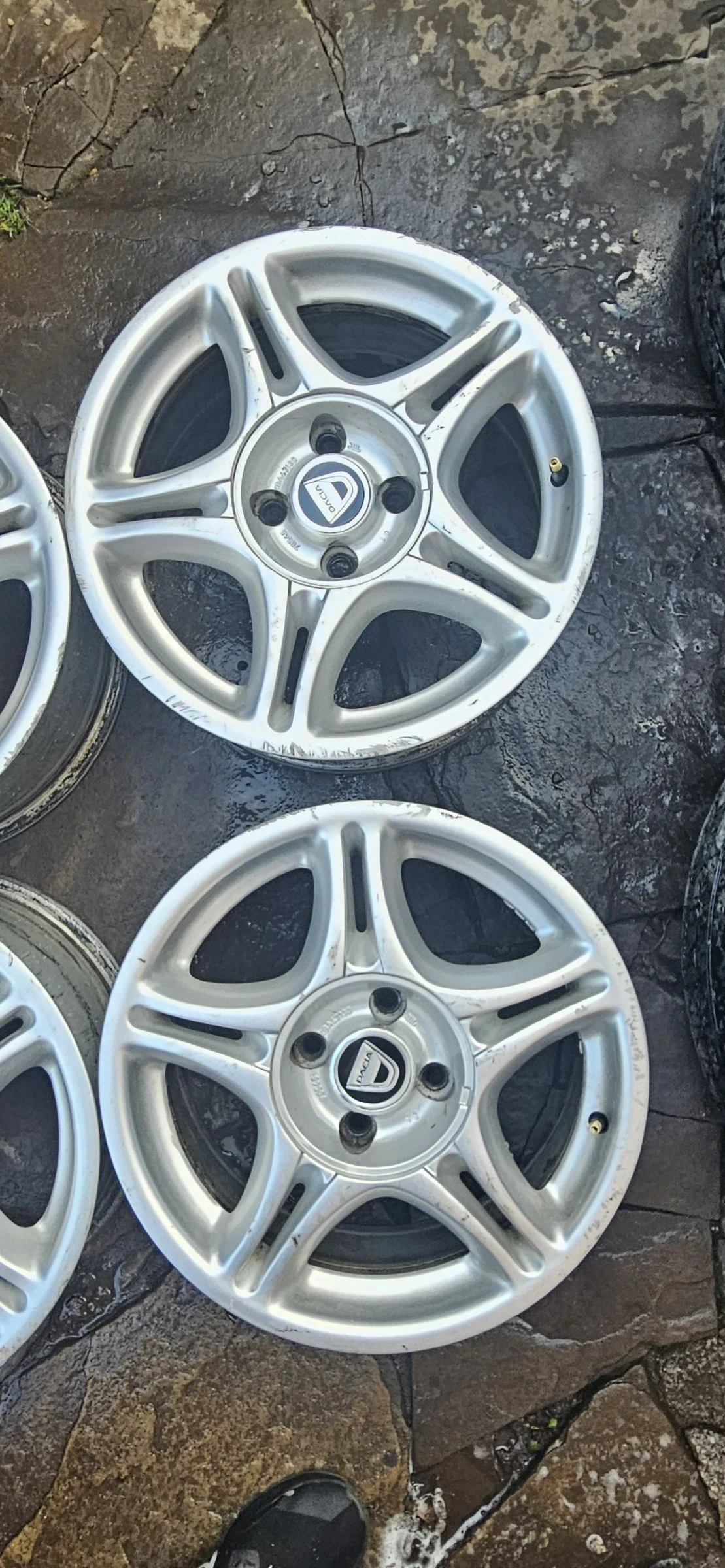 Джанти за Dacia Dokker, снимка 3 - Гуми и джанти - 48783331