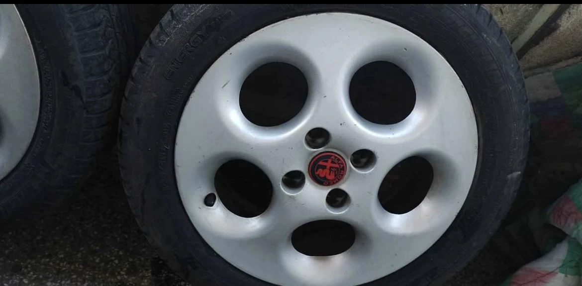 ���� � ������ 195/50R15 �� Alfa Romeo 146 | Mobile.bg � ����������� 5