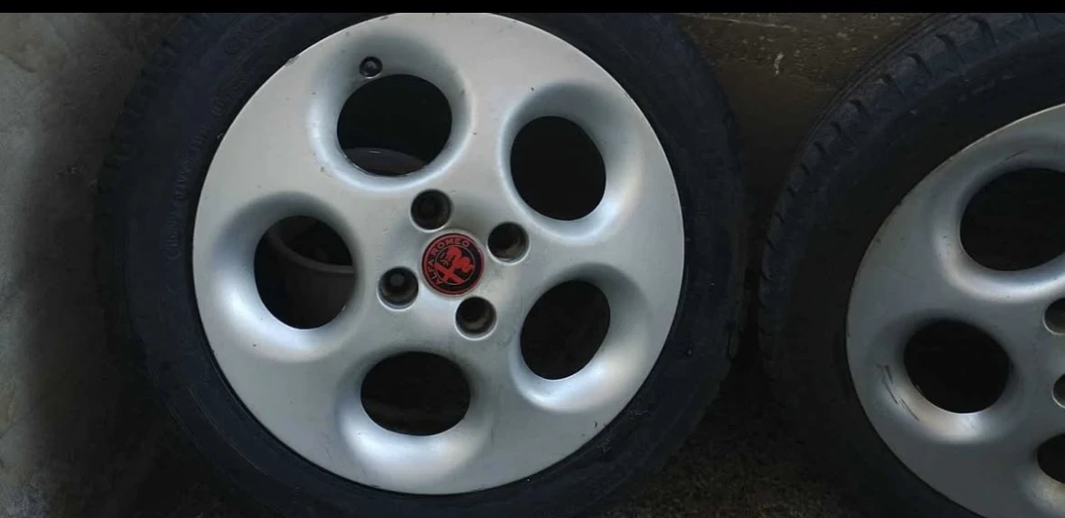 ���� � ������ 195/50R15 �� Alfa Romeo 146 | Mobile.bg � ����������� 2