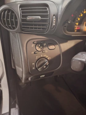 Mercedes-Benz C 200, снимка 11