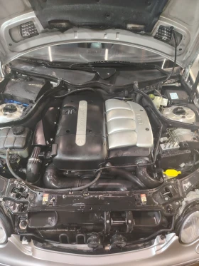 Mercedes-Benz C 200, снимка 13