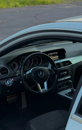 Mercedes-Benz C 220, снимка 7