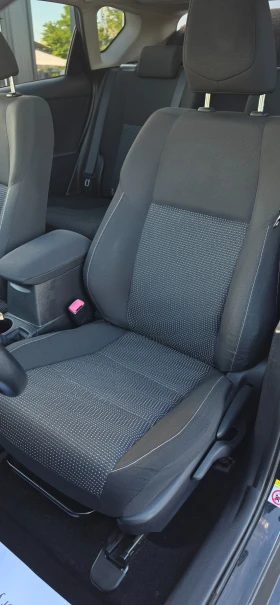 Toyota Auris 1.8 Hybrid, батерия като нова, панорама, снимка 9