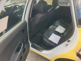 Обява за продажба на Kia Ceed  1 6 газ 5999 може лизинг със 2000 ~5 999 лв. - изображение 11 | Auto.bg Обява за продажба на Kia Ceed  1 6 газ 5999 може лизинг със 2000 ~5 999 лв. - изображение 11