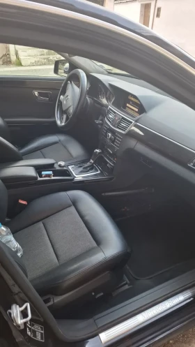 Mercedes-Benz E 220, снимка 5