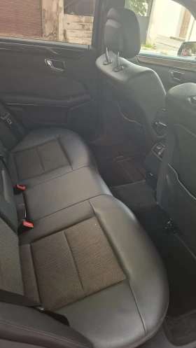 Mercedes-Benz E 220, снимка 6