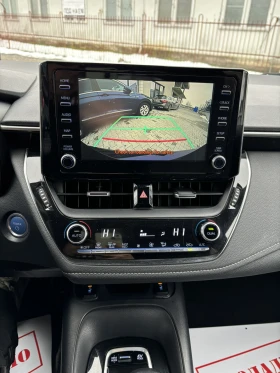 Toyota Corolla 1.8 HYBRID, снимка 11