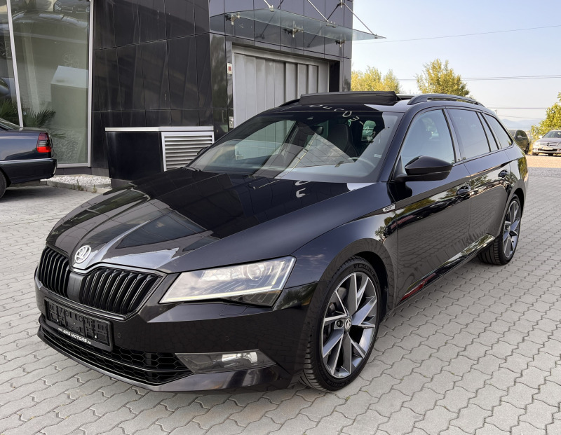 Skoda Superb 2.0TSi Sport Line 4х4 Панорама Дистроник CarPlay, снимка 1 - Автомобили и джипове - 46652556