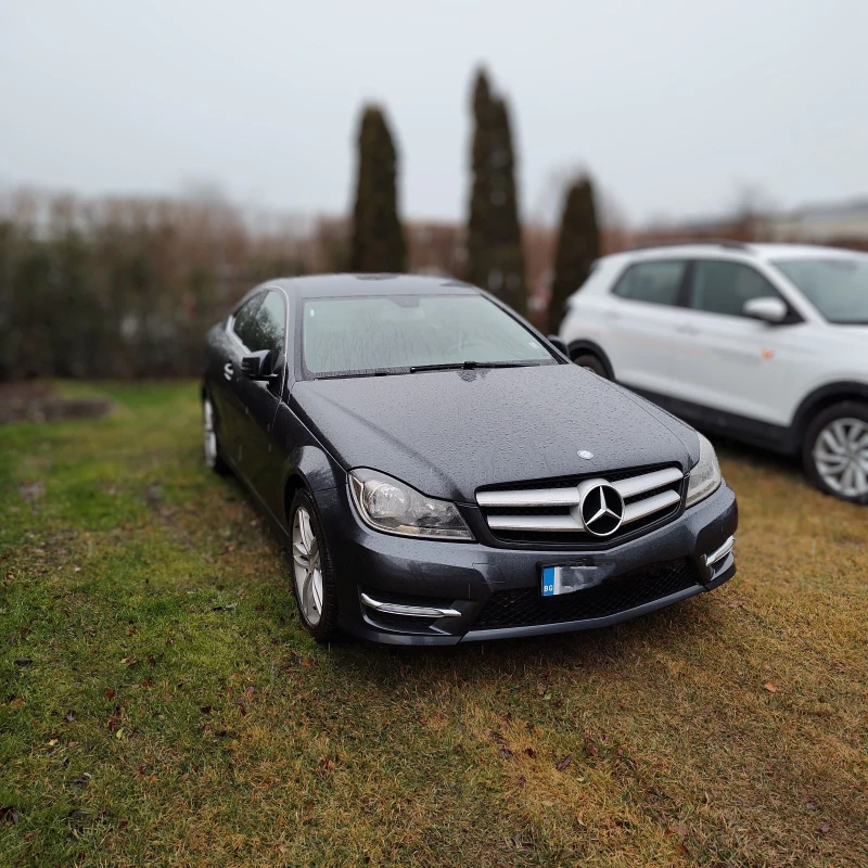 Mercedes-Benz C 220 Amg pack, снимка 1 - Автомобили и джипове - 48650615