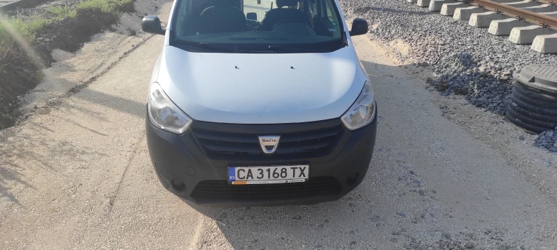 Dacia Dokker, снимка 7 - Автомобили и джипове - 49174838