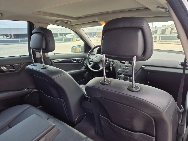 Mercedes-Benz C 200 AMG* АВТОМАТ* КАТО-НОВА* ВНОС-ЮЖНА-КОРЕЯ, снимка 15 - Автомобили и джипове - 51749053