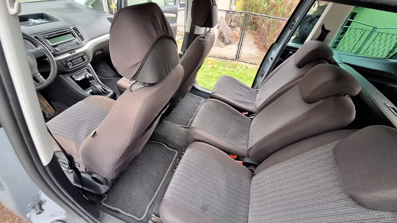 VW Sharan, снимка 5 - Автомобили и джипове - 52472399