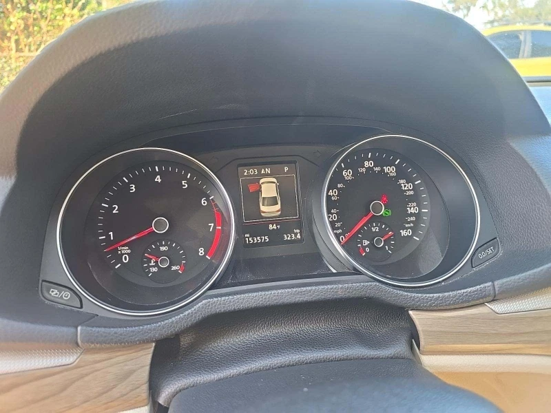 VW Passat, снимка 10 - Автомобили и джипове - 53085193