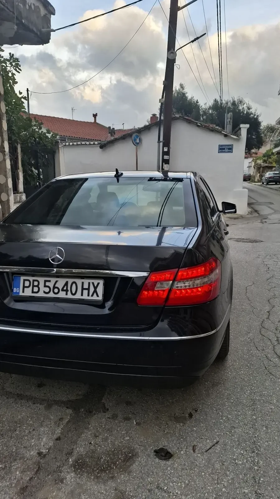 Mercedes-Benz E 220, снимка 1