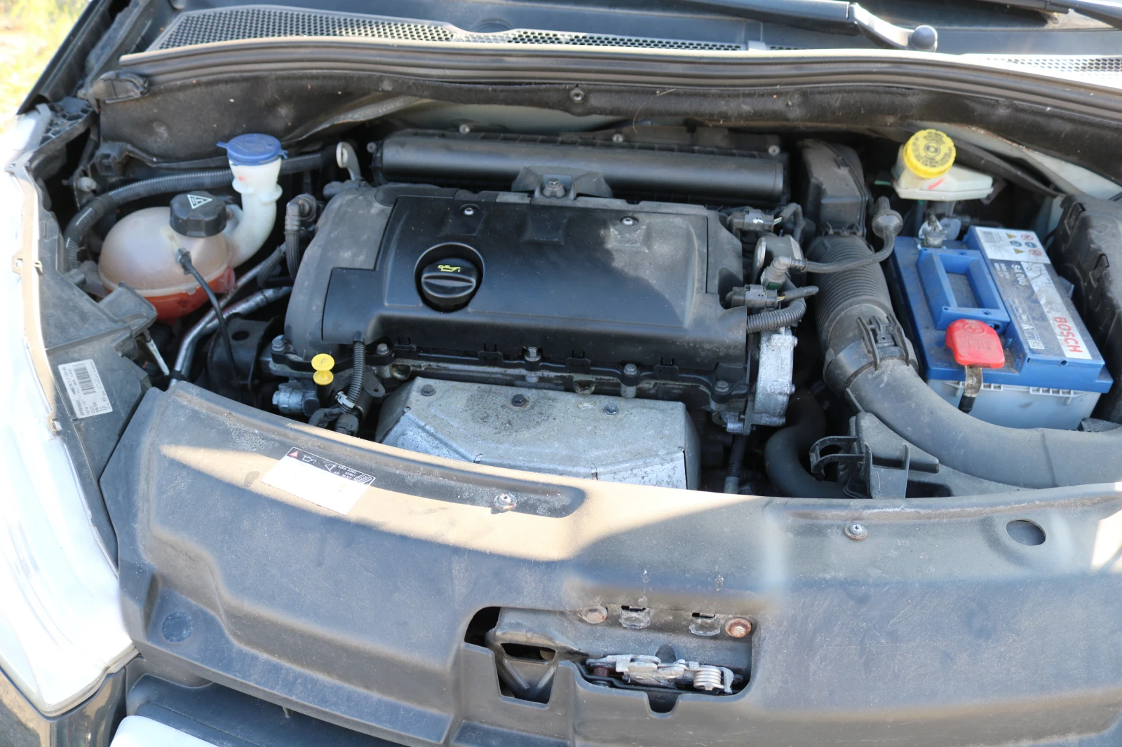 Peugeot 208 1.4 90 к.с. НА ЧАСТИ | Mobile.bg — изображение 16