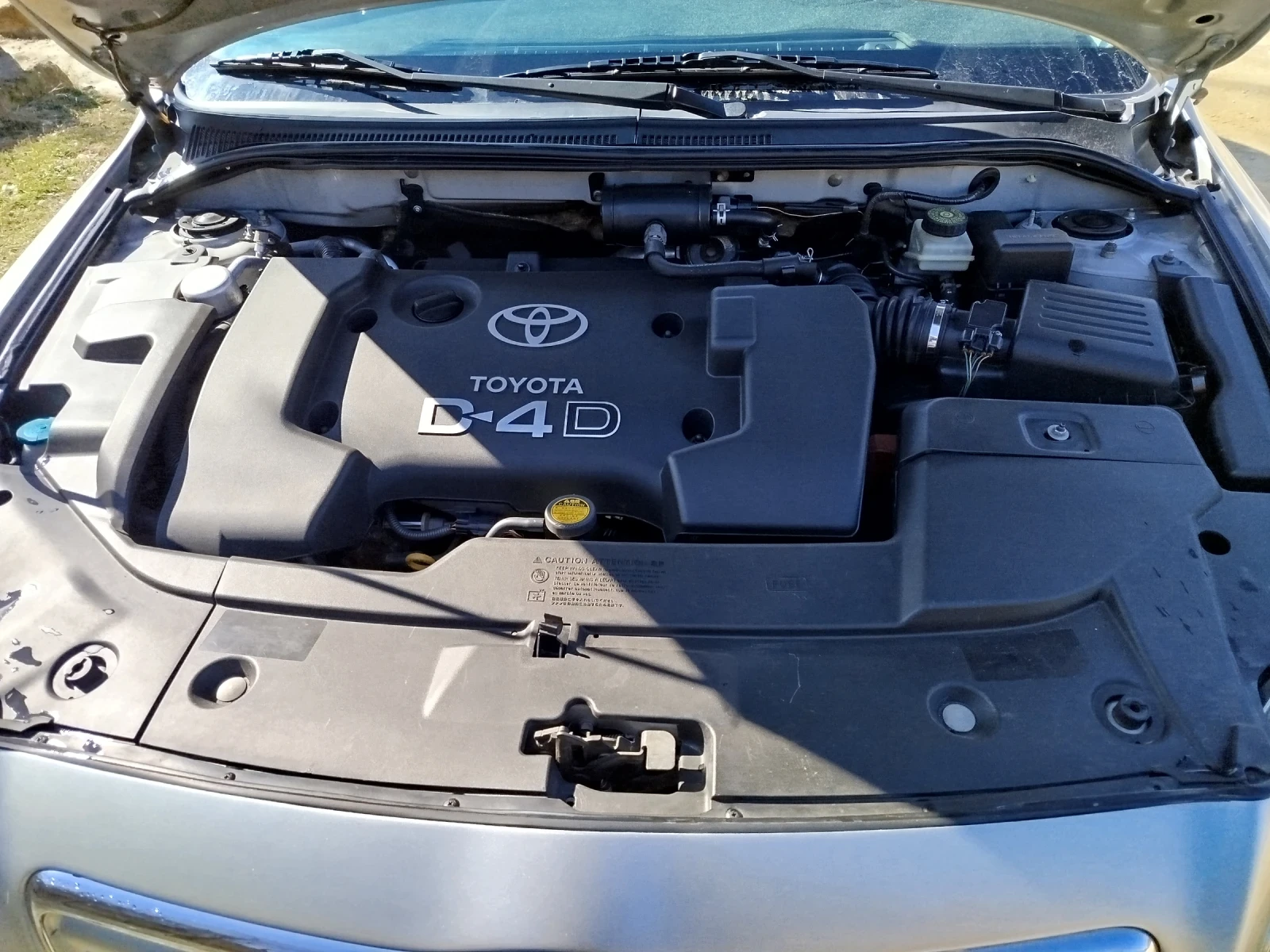 Toyota Avensis 2.0 - изображение 5