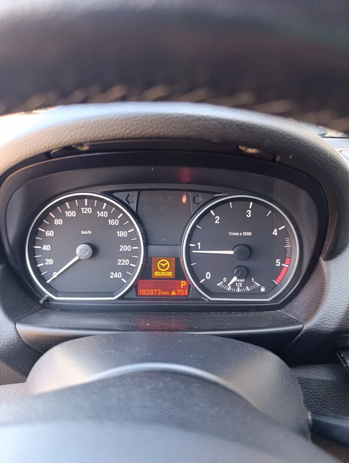 BMW 120  - изображение 9